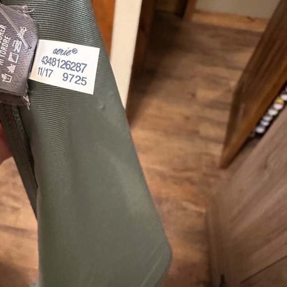 Aerie NWT One Piece Swimsuit In Green Size XL - Picture 4 of 6